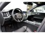 Volvo V60 B4 Automaat Ultimate Dark | Stoel- en Stuurverwarming | Sportstoelen met memory | 360° camera | Adaptieve Cruise Control | Schuif-/kanteldak | Harman Kardon Premium Audio | Head-up Display | Zwarte hemebekleding