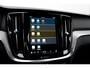 Volvo V60 B4 Automaat Ultimate Dark | Stoel- en Stuurverwarming | Sportstoelen met memory | 360° camera | Adaptieve Cruise Control | Schuif-/kanteldak | Harman Kardon Premium Audio | Head-up Display | Zwarte hemebekleding
