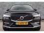 Volvo XC60 2.0 T8 Plug-in hybrid AWD Ultimate Bright | Trekhaak | Luchtvering | 360 Camera | Schuif-/ Kanteldak | Full Led Koplampen | Lederen dashboard | Verwarmd stuurwiel | Stoelverwarming |