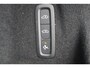 Volvo XC60 2.0 T8 Plug-in hybrid AWD Ultimate Bright | Trekhaak | Luchtvering | 360 Camera | Schuif-/ Kanteldak | Full Led Koplampen | Lederen dashboard | Verwarmd stuurwiel | Stoelverwarming |