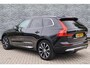 Volvo XC60 2.0 T8 Plug-in hybrid AWD Ultimate Bright | Trekhaak | Luchtvering | 360 Camera | Schuif-/ Kanteldak | Full Led Koplampen | Lederen dashboard | Verwarmd stuurwiel | Stoelverwarming |