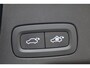 Volvo XC60 2.0 T8 Plug-in hybrid AWD Ultimate Bright | Trekhaak | Luchtvering | 360 Camera | Schuif-/ Kanteldak | Full Led Koplampen | Lederen dashboard | Verwarmd stuurwiel | Stoelverwarming |
