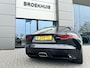 Jaguar F-Type P300 RWD R-Dynamic | FACELIFT | Volledig dealeronderhouden | 1e Eigenaar | Sportuitlaat  | 20 Inch | Meridian