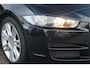 Jaguar XE 2.0 D Portfolio Navigatie, Camera, Lederen interieur, Climate control, Nieuwe distributie ketting