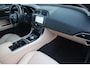 Jaguar XE 2.0 D Portfolio Navigatie, Camera, Lederen interieur, Climate control, Nieuwe distributie ketting