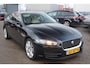 Jaguar XE 2.0 D Portfolio Navigatie, Camera, Lederen interieur, Climate control, Nieuwe distributie ketting