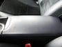 Toyota Avensis 1.8 VVTi Dynamic Business | Trekhaak | 1500kg trekvermogen | Navigatie |