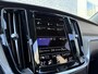 Volvo V60 2.0 T6 Recharge AWD Inscription | Adaptieve Cruise Control | Panoramadak | Nappa Lederen Bekleding | Harman Kardon Audio | Trekhaak | Head Up Display | Rondomzichtcamera |