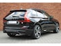 Volvo XC60 T8 Automaat AWD Ultra Dark | Getint Glas Achter | Actieve Luchtvering | 21" Lichtmetalen Velgen | Apple Carplay/Android Auto | 360 Graden Camera | Trekhaak Semi-Elektrisch | Adaptieve Cruise Control | Harman/Kardon Audiosysteem | Panoramisch Schuif-/Kanteldak | Elektrisch Verstelbare Voorstoelen Met Geheugen | Pre-Conditionering | Draadloze Telefoonlader | DAB+