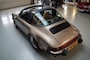 Porsche 911 Targa 3.0 Super Carrera Beautiful Driver (1982)