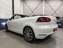 Volkswagen Golf Cabriolet 1.4 TSI DSG Cup LED-XENON/SP.STOELEN/18"/MF-STUUR/ECC/CRUISE/STOELVERW/PDC/AFN.TREKHAAK/VOLLEDIGE VW DEALER OH HISTORIE