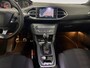 Peugeot 308 SW 1.2 PureTech GT-line NAVI AIRCO CAMERA PANO PURE LED APPLE CARPLAY ANDROID AUTO GTLINE PAKKET ZEER MOOIE AUTO DEALER ONDERHOUDEN