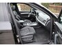 Audi Q5 50 TFSIe quattro S-Line Pano, HUD, Luchtvering, trekhaak, BOMVOL! Lente aanbieding!