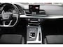 Audi Q5 50 TFSIe quattro S-Line Pano, HUD, Luchtvering, trekhaak, BOMVOL! Lente aanbieding!
