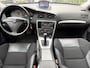 Volvo S60 2.0T Edition II Automaat | Navi | Autom. Airco | Cruise Control | LMV | Trekhaak | PDC | APK tot 07-11-2025!