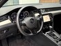 Volkswagen Passat 1.4 TSI DSG R-Line Stoelverw. 19&#39;&#39; ACC Virtueel