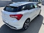 Citroën DS5 155pk So Chic (Leder Two tone incl verwarming/ Massage/ geheugen - Camera - Xenon - Panoramadak - Keyless Entry - 18" - Parkeersensoren V+A)