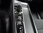 Volvo XC60 2.0 T8 Twin Engine AWD Momentum Pro, NL-Auto Pano, Navi, Carplay, Etc.