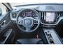Volvo XC60 B4 Diesel AWD Aut. Inscription | Adaptieve Cruise Control | Dodehoek Detectie | Harman Kardon Audio | Trekhaak | Adaptieve Koplampen | 360 Camera | Getint Glas | Lederen Dashboard | Lederen bekleding