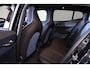 Volvo EX30 Extended Range Ultra 69 kWh - Panoramadak - Adaptive Cruise Control - 360º Camera - Harman/Kardon audio - Verwarmde voorstoelen & stuur - Elektr. bedienb. voorstoelen - Extra getint glas - 20' LMV