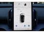 Volvo EX30 Extended Range Ultra 69 kWh - Panoramadak - Adaptive Cruise Control - 360º Camera - Harman/Kardon audio - Verwarmde voorstoelen & stuur - Elektr. bedienb. voorstoelen - Extra getint glas - 20' LMV