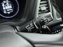 Honda HR-V 1.5 i-VTEC Executive Aut. | 1e Eig. | Facelift! | Full Option | 18 Inch | Panoramisch schuif/kanteldak | LED | 1/2 Leder |