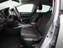 Renault Megane Estate 1.3 TCe 140 Techno | Stoel- & Stuurwielverwarming | 9,3" Full-Map Navigatie | Camera | PDC Voor + Achter | Climate Control | LED Pure Vision | Keyless | 17" LMV | Privacy Glass | Apple Carplay & Android Auto