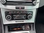 Volkswagen Passat 2.0 TSI Highline sedan, 2e eigenaar , full options, dealer onderhouden auto, n.a.p km, nwe apk * rijklaarprijs *