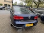Volkswagen Passat 2.0 TSI Highline sedan, 2e eigenaar , full options, dealer onderhouden auto, n.a.p km, nwe apk * rijklaarprijs *