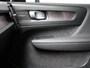 Volvo EX40 Twin Motor Performance Ultra Black Edition 82 kWh / Trekhaak / PIXEL LED / Nubuck / Schuif kantel dak / Stoel en stuurverwarming / Pilot Assist / BLIS /