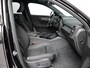 Volvo EX40 Twin Motor Performance Ultra Black Edition 82 kWh / Trekhaak / PIXEL LED / Nubuck / Schuif kantel dak / Stoel en stuurverwarming / Pilot Assist / BLIS /