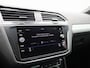 Volkswagen Tiguan 1.4 TSI Comfortline Business R 125 PK GERESERVEERD | Navigatie | Airco | Apple carplay | Cruise control | Lane Assist | Achterbank in delen neerklapbaar | Start-stopsysteem | Stuur Multifunctioneel |