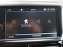 Peugeot 2008 130 Pk Benzine * Luxe Allure * Zwart * Navigatie * 1/2 Lederen Interieur * Achteruitrij Camera & Parkeer Sensoren * Climate & Cruise Control * Vingerhoets; Vierde Generatie Eersteklas Service !