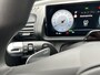 Hyundai Inster E-Motion 49 kWh | 3.000,- korting | Gratis laadstation t.w.v. 589,- | Uit voorraad leverbaar | Achteruitrijcamera | Adaptieve Cruise Control | Climate Control | Elektrisch verstelbare spiegels |