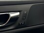 Volvo V60 Cross Country 2.0 T5 AWD Pro | Adaptive Cruise Control | Panoramadak | 360 Camera | Stoelverwarming voor en achter | Apple Carplay | Memory Seats | Standkachel | All-Season banden |