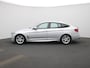 BMW 3-Serie Gran Turismo 320i Executive Edition | Climate Control | Stoelverwarming | Parkeersensoren Voorkant | Lichtmetalen Velgen |