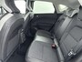 Renault Captur 1.3 TCe 140PK EDC Intens | Afneembare trekhaak | 360 graden Camera | Automaat | Schuif-/kanteldak | Navigatie 9,3" | Climate Control