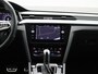 Volkswagen Arteon 2.0 TSI R-Line | 218 PK | Automaat | Stoel en Stuurwielverwarming | Achterbankverwarming | Ergo Active Stoel | Digital Cockpit PRO | Keyless | 360* Camera (Helicopter View) | Head-Up Display |