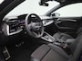 Audi A3 Limousine 35 TFSI S edition | S-line interieur | Automaat | Navigatie | Cruise Control | Parkeersensoren | Stoelverwarming | Apple Carplay | Android Auto | Lichtmetalen velgen | Climate Control | Audi Sound System |