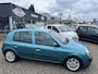 Renault Clio 1.6-16V Dynamique(st-bekr,5drs,airco,lmv,bj02,1499,-)