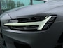 Volvo S60 2.0 B4 R-Design , Automaat , Adaptive Cruise , Trekhaak , Stoelen+Stuur+Achterbank Verwarmd , Camera , Carplay , BLIS , DAB , Elek. Verstelbare Stoelen Met Geheugen , Standkackel , Voorruit Verwarmd ,