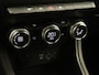 Renault Captur 1.0 TCe 100 Intens - ORIGINEEL NEDERLANDSE AUTO - NIEUW MODEL - NAVIGATIE - PARKEERSENSOREN VOOR/ ACHTER - CAMERA - 17 INCH LICHT METALEN VELGEN - CRUISE CONTROL- CLIMATE CONTROL - VOLLEDIGE ONDERHOUDSHISTORIE AANWEZIG