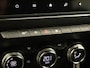 Renault Captur 1.0 TCe 100 Intens - ORIGINEEL NEDERLANDSE AUTO - NIEUW MODEL - NAVIGATIE - PARKEERSENSOREN VOOR/ ACHTER - CAMERA - 17 INCH LICHT METALEN VELGEN - CRUISE CONTROL- CLIMATE CONTROL - VOLLEDIGE ONDERHOUDSHISTORIE AANWEZIG