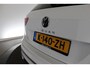 Volkswagen Tiguan 1.5 TSI R-Line Business+ | H&K | Assistentie pakket | Trekhaak |
