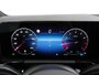 Mercedes-Benz B-klasse 180 AMG Line | Panorama - Schuifdak | Nightpakket | Apple Carplay & Android Auto | Achteruitrijcamera | Sfeerverlichting | 19 Inch AMG Velgen