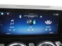 Mercedes-Benz B-klasse 180 AMG Line | Panorama - Schuifdak | Nightpakket | Apple Carplay & Android Auto | Achteruitrijcamera | Sfeerverlichting | 19 Inch AMG Velgen