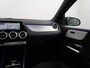 Mercedes-Benz B-klasse 180 AMG Line | Panorama - Schuifdak | Nightpakket | Apple Carplay & Android Auto | Achteruitrijcamera | Sfeerverlichting | 19 Inch AMG Velgen