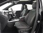 Mercedes-Benz B-klasse 180 AMG Line | Panorama - Schuifdak | Nightpakket | Apple Carplay & Android Auto | Achteruitrijcamera | Sfeerverlichting | 19 Inch AMG Velgen