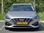 Hyundai i30 Wagon 1.5 T-GDi MHEV 160 PK Premium | Lederen bekleding | Stoel& stuurverwarming & Stoelventilatie | Trekhaak | Allseason banden | 17'' Lmv |