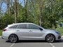 Hyundai i30 Wagon 1.5 T-GDi MHEV 160 PK Premium | Lederen bekleding | Stoel& stuurverwarming & Stoelventilatie | Trekhaak | Allseason banden | 17'' Lmv |
